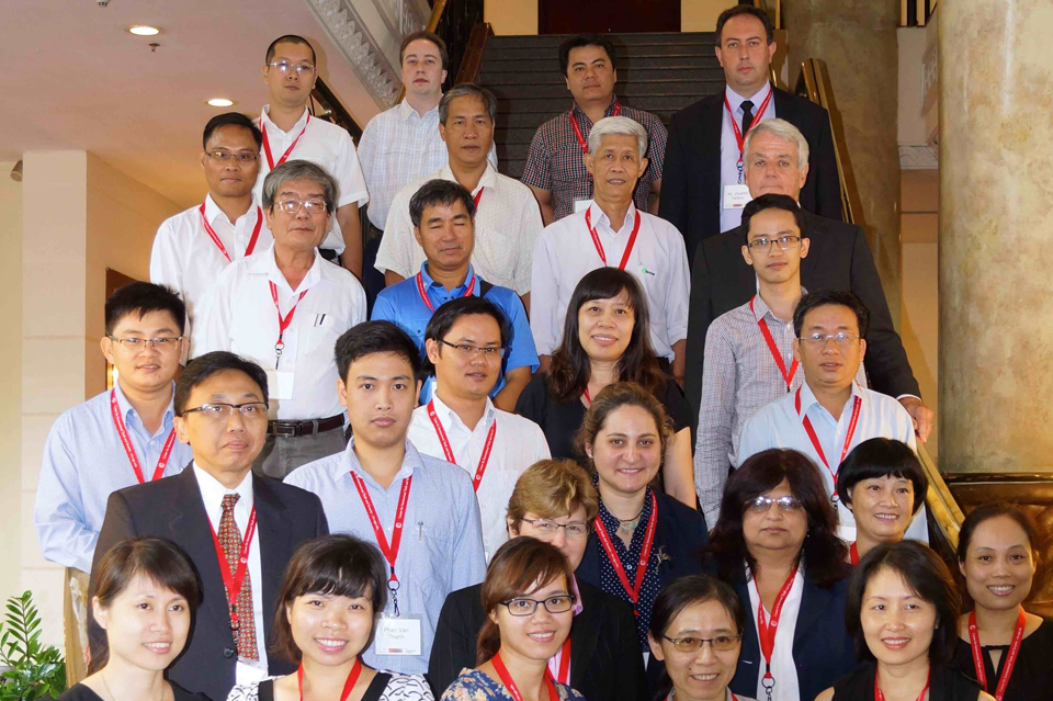 CITS hosts two workshops in Vietnam